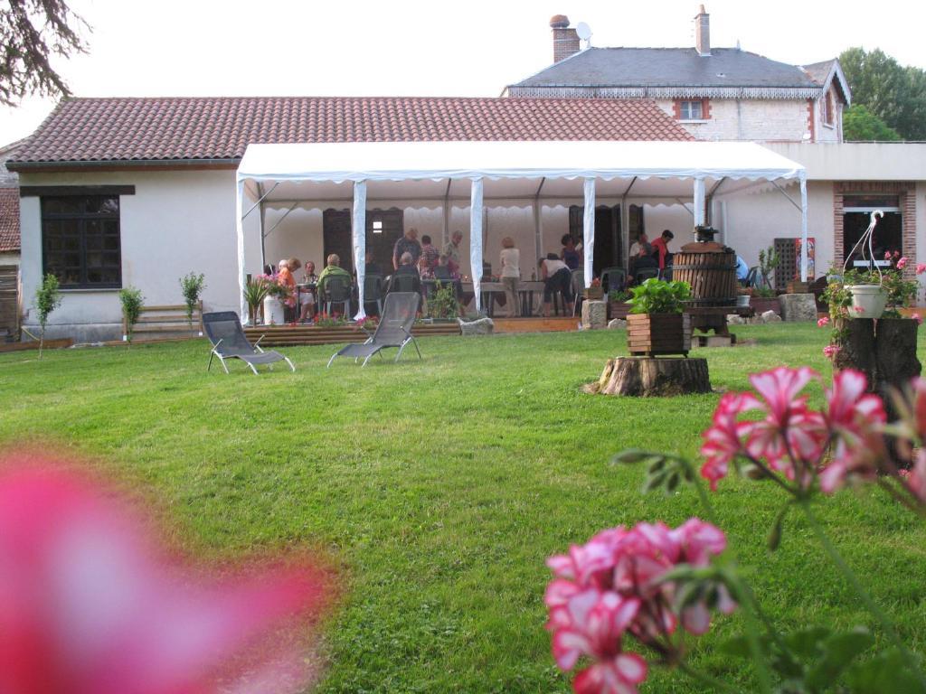 Hotel Restaurant De L'Abbaye Clairvaux Kültér fotó